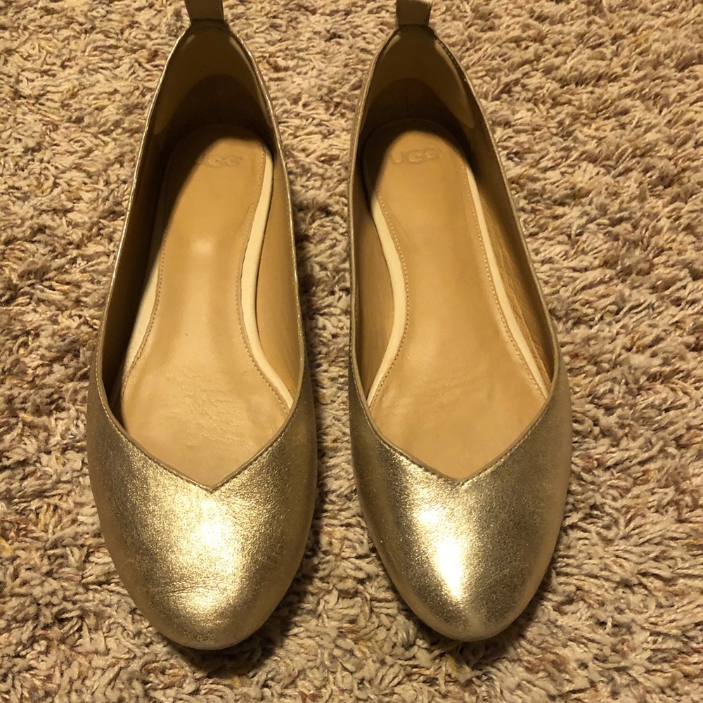 Ugg flats